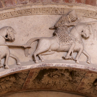 Modena Cathedral, north portal with Arthur scenes, 