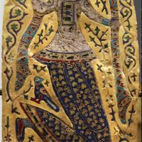 Hungarian National Museum, Monomachos Crown, dancer