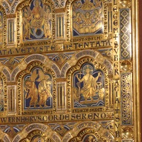 Klosterneuburg Altar, detail of right end of right panel