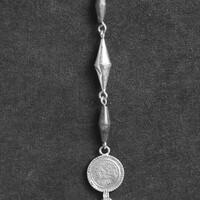 Walters Art Museum, fragment of necklace with pendant cross and coins