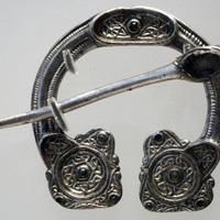 St. Ninian's Isle Treasure, brooch