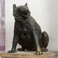 Aachen palace chapel, bear