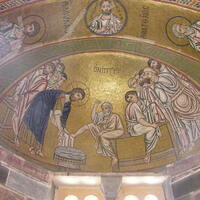 Hosios Loukas katholikon, north wall narthex mosaics with Washing of the Feet and Luke at top left