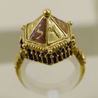 Musée de Cluny, Jewish wedding ring