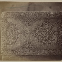 Bibi Khanum Mosque, marble Qur'an stand of Ulugh Beg, detail, historical photograph (1871–72)