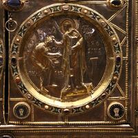 Sant'Ambrogio golden altar, back, detail of Ambrose crowning Wolvinus