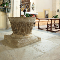 Renedo de Valdavia font, in situ