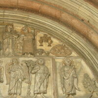 Monza Cathedral, west facade tympanum, detail of upper-right corner with hen and chicks sculpture