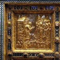 Sant'Ambrogio golden altar, front, top left corner, detail of Christ resurrecting Lazarus